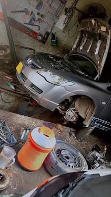 Auto gear repairing centre Honda vezel dual clutch repairing Faisalabad — workshop photo 3, Faisalabad, Faisalabad