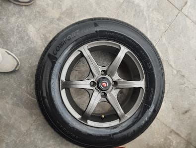 Bahoo waheel alignment and tyre alloy rims — workshop photo 2, Faisalabad, Faisalabad