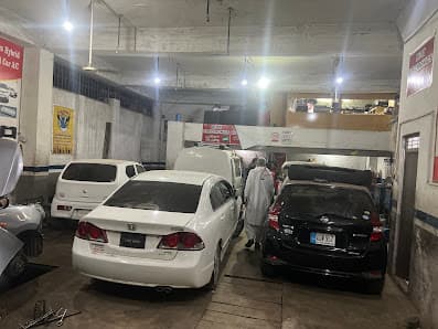 Butt Hybrid Car Electronics — workshop photo 3, Faisalabad, Faisalabad