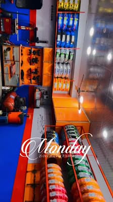 Car care wheel alignment center — workshop photo 3, Faisalabad, Faisalabad