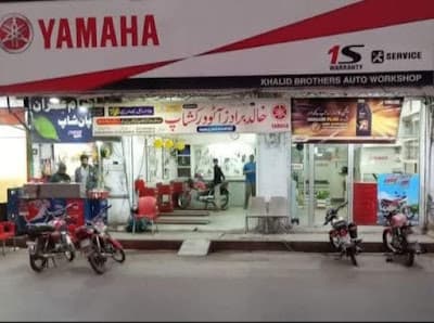 Khalid Brothers Auto Workshop — workshop photo 2, Gulberg, Faisalabad