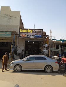 Lucky Car Modification , EFI ELECTRICIAN, MECENICAL, FIBER BODY KIT AND FACE — workshop photo 2, Faisalabad, Faisalabad