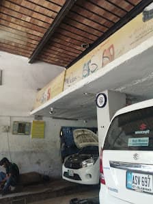 Rafiq Brothers Autos Workshop and Car AC — workshop photo 3, Faisalabad, Faisalabad