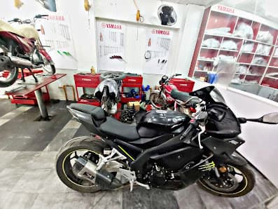 Abrar Autos Suzuki & Yamaha Service Center & Spare Parts — workshop photo 2, Model Town, Gujranwala