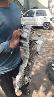 Hameed Auto Workshop — workshop photo 3, Model Town, Gujranwala