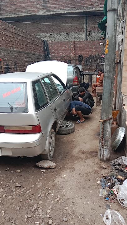 Muzamil auto's 786 — verified car workshop in Model Town, Gujranwala, Pakistan