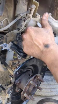 Ideal AutoTech - Engine, Suspension & Steering Specialist injectors testing and ultrasonic cleaning EFI SFI & HYBRID — workshop photo 3, North Nazimabad, Karachi