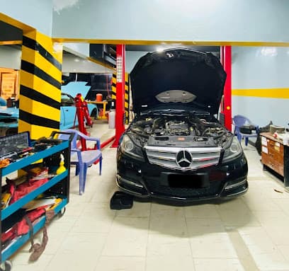 Lee Garage DHA — verified car workshop in Karachi, Karachi, Pakistan