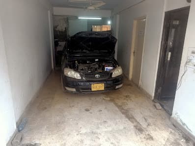 M k Auto workshop — workshop photo 2, Karachi, Karachi