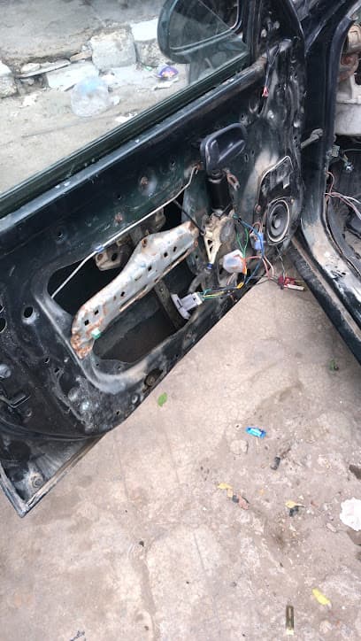 Makki Auto Efi Electrician and betry center — verified car workshop in Gulberg, Karachi, Pakistan