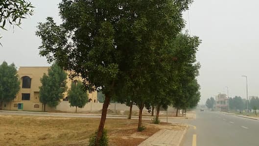 92 Auto Workshop — workshop photo 3, Bahria Town, Lahore