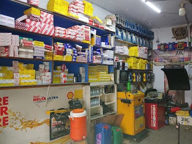 Ali Motors Wheel Alignment Wheel Balancing Oil Change — workshop photo 3, Iqbal Town, Lahore