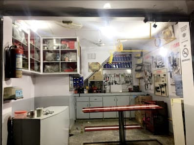 Asif Auto Services | Yamaha Service Center — workshop photo 2, A 2, Lahore