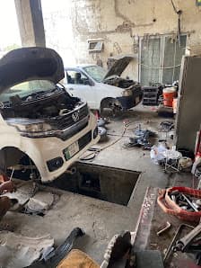 Auto Mech Workshop — workshop photo 3, Johar Town, Lahore