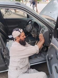 Bismillah Auto Workshop — workshop photo 3, Model Town, Lahore