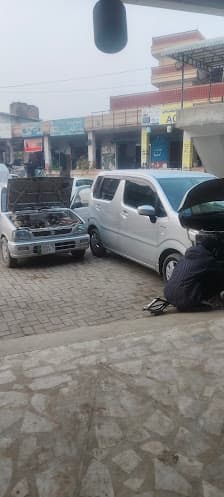 Friends Auto Mobile and Auto AC — workshop photo 2, Peshawar, Peshawar