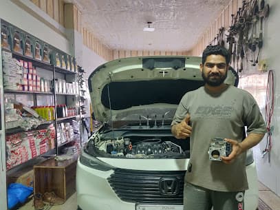 Rehman Motor workshop — verified car workshop in Pasrur Road, Sialkot, Pakistan